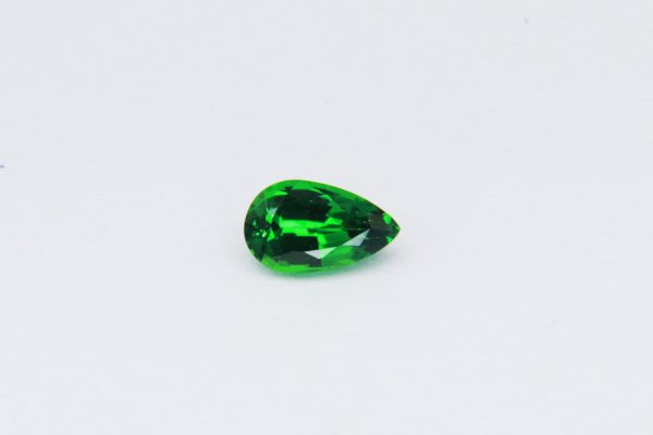 Tzavorite Garnet 1.93 ct Pear shape TSAV0003-542