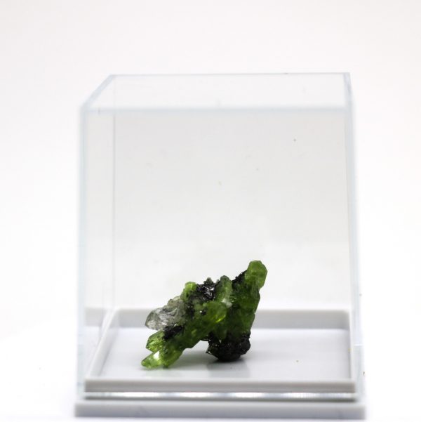 Diopside and Quartz mineral specimen 3.9grms / 19.55 cts ms008b-1443