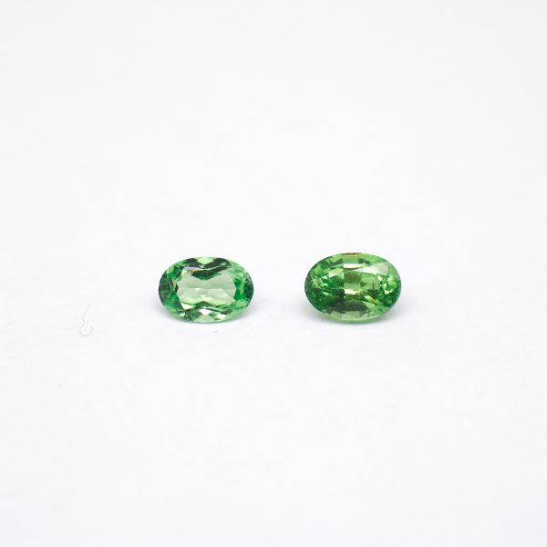 Tzavorite pair 1.28cts oval-0