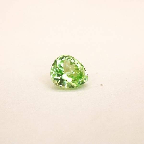 Mint grossular garnet 1.69 cts MGG0028-0