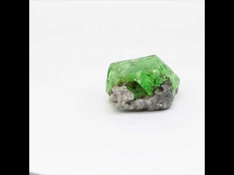 Tsavorite Mineral Specimen 30.18cts MS002A-867