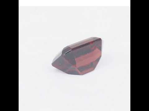 3.7CT RED SPINEL Emerald cut / Asher cut SSS0011-911